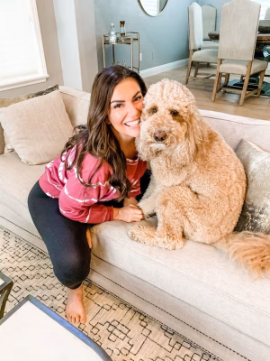 amy porterfield with her doodle dog scout the doodle pro